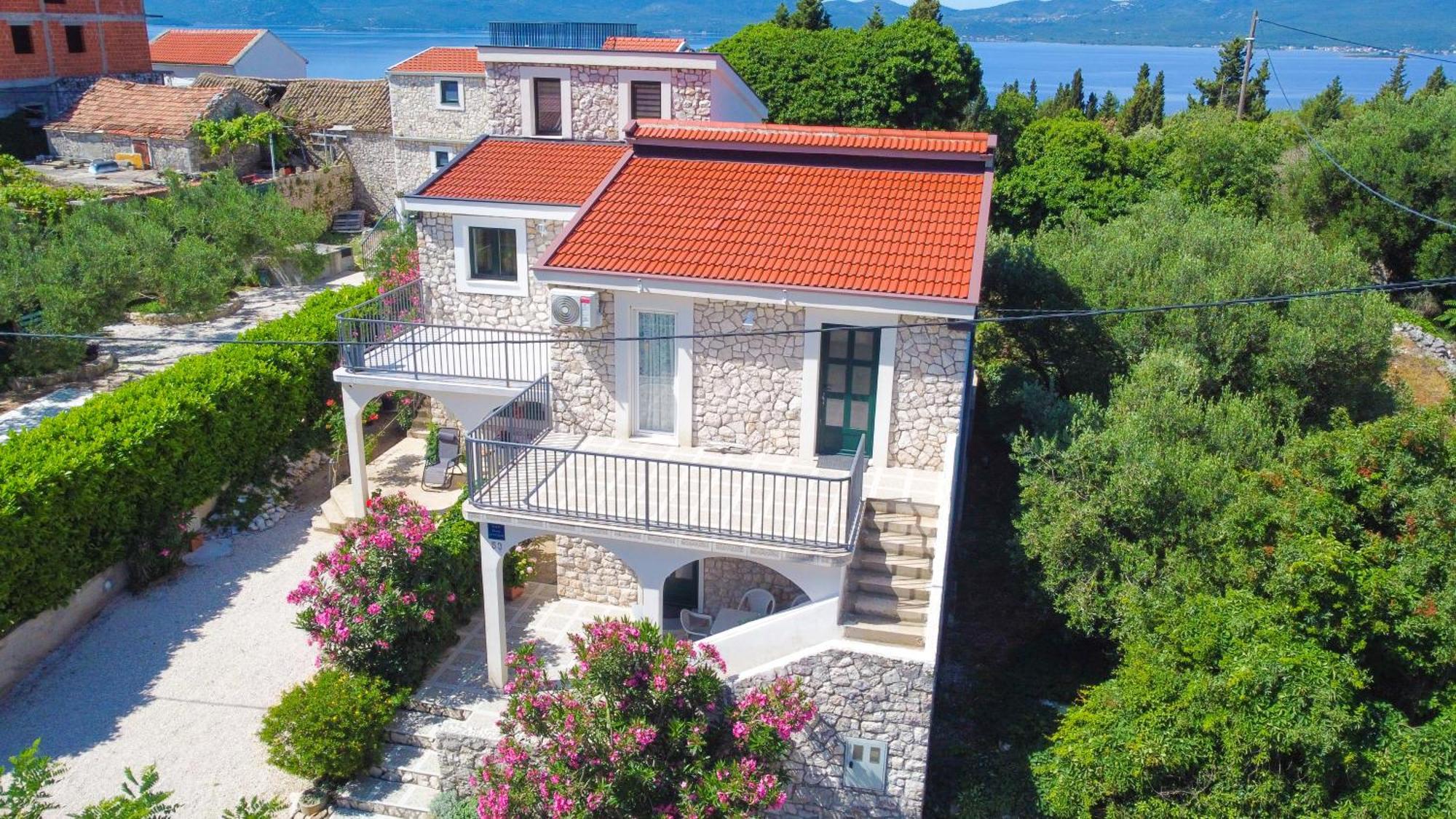 Apartman Natali Kremena Exterior photo